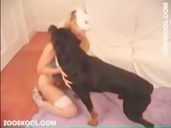 Expert teaches to raw the zoophilia
